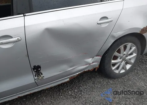 2012 Volkswagen Jetta 2.5L Se from USA, damaged, VIN 3VWBP7AJXCM323751